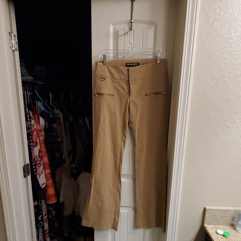 Guess stretchy cargo pants